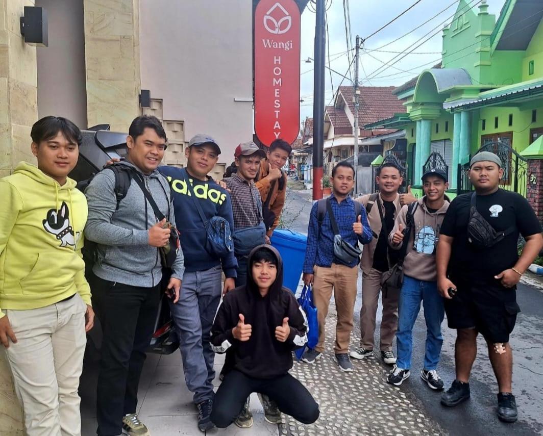 Wangi Homestay Banyuwangi  Dış mekan fotoğraf